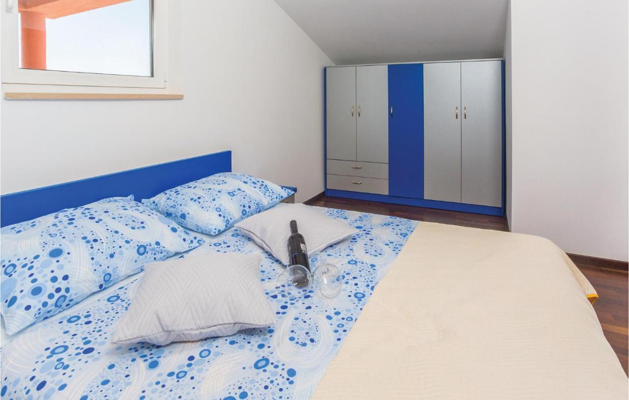 Amazing Apartment In Makarska With Wifi المظهر الخارجي الصورة
