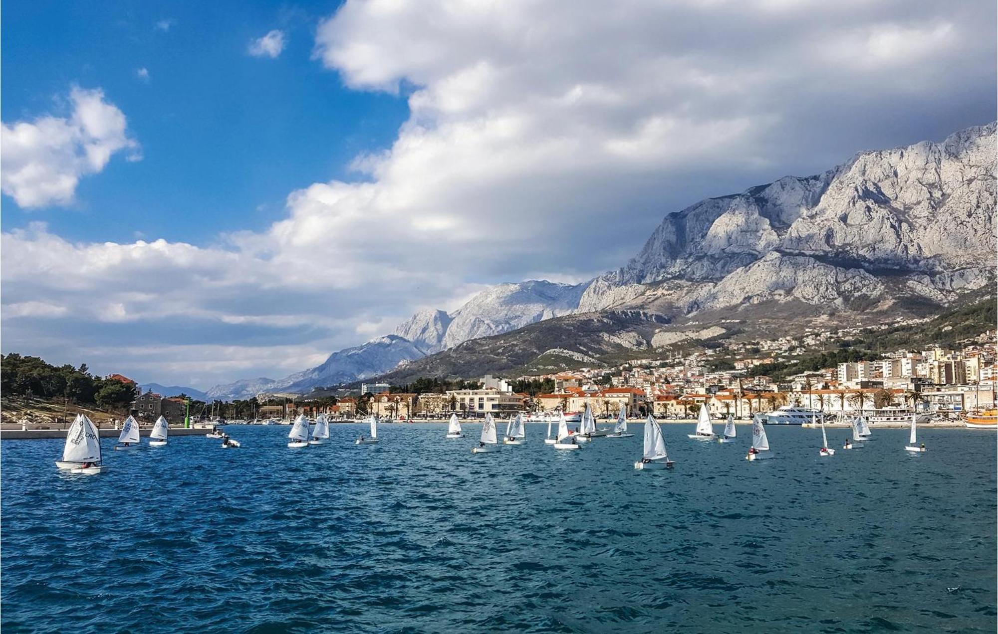 Amazing Apartment In Makarska With Wifi المظهر الخارجي الصورة