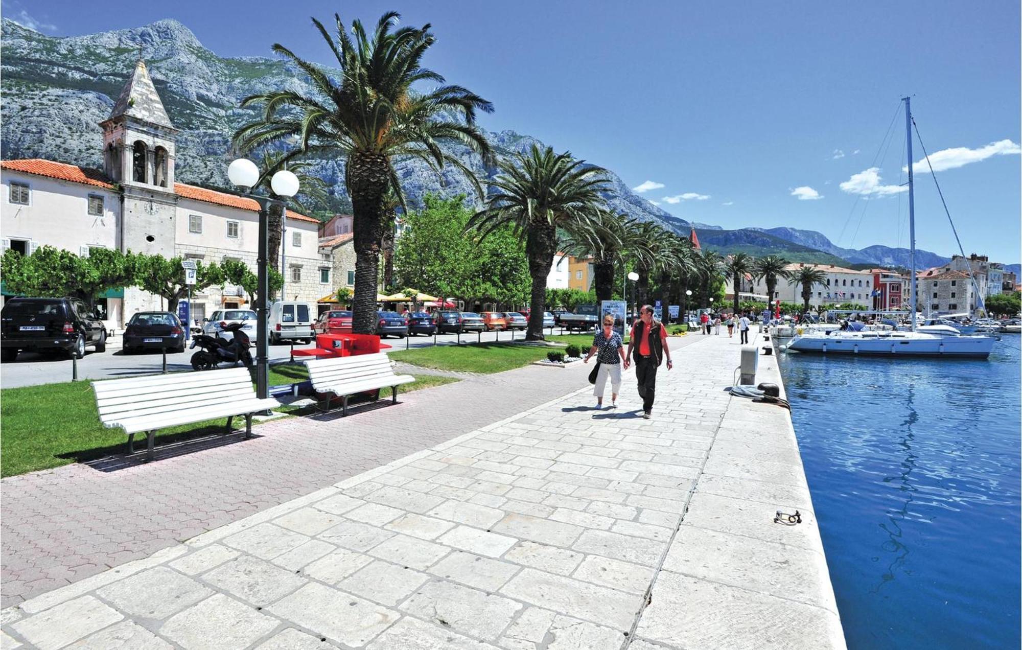 Amazing Apartment In Makarska With Wifi المظهر الخارجي الصورة